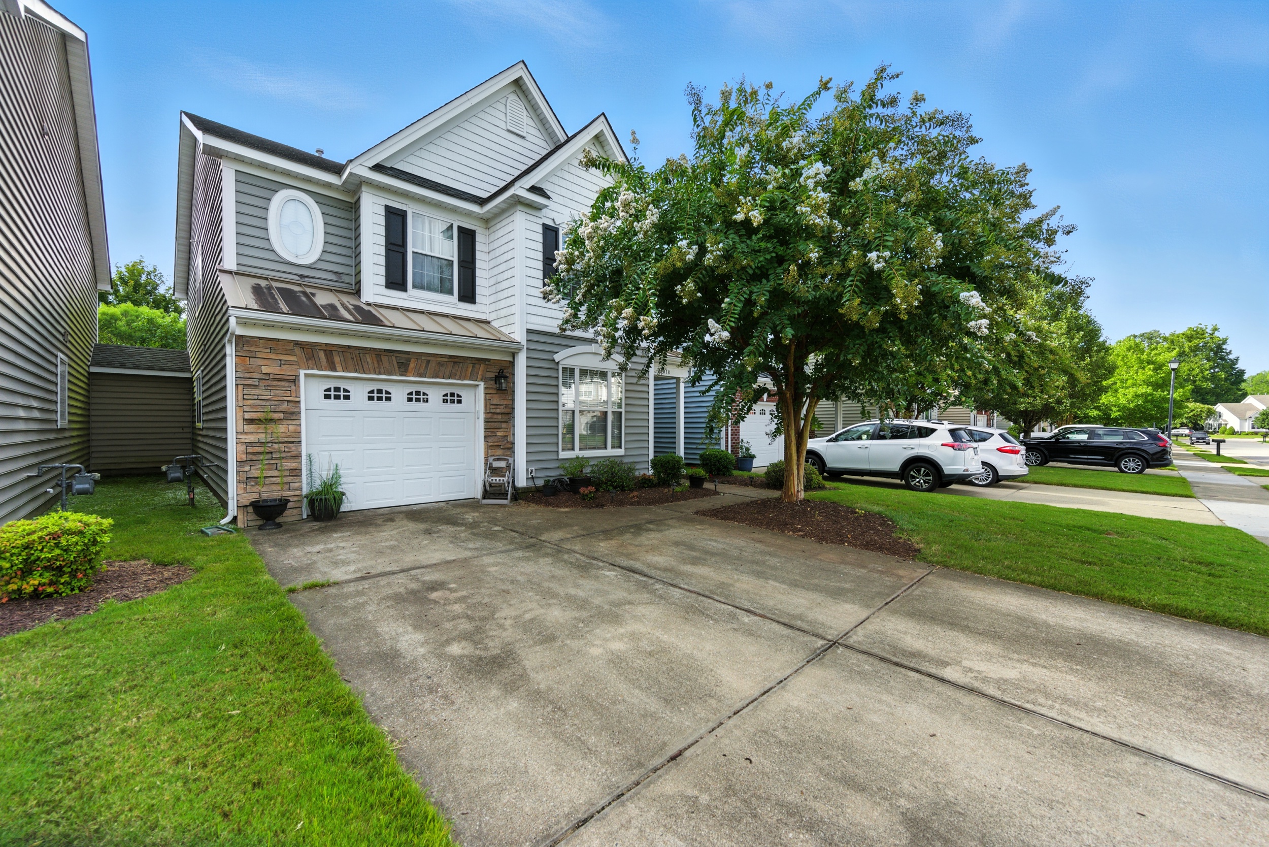 3018 Silver Charm Circle - 1