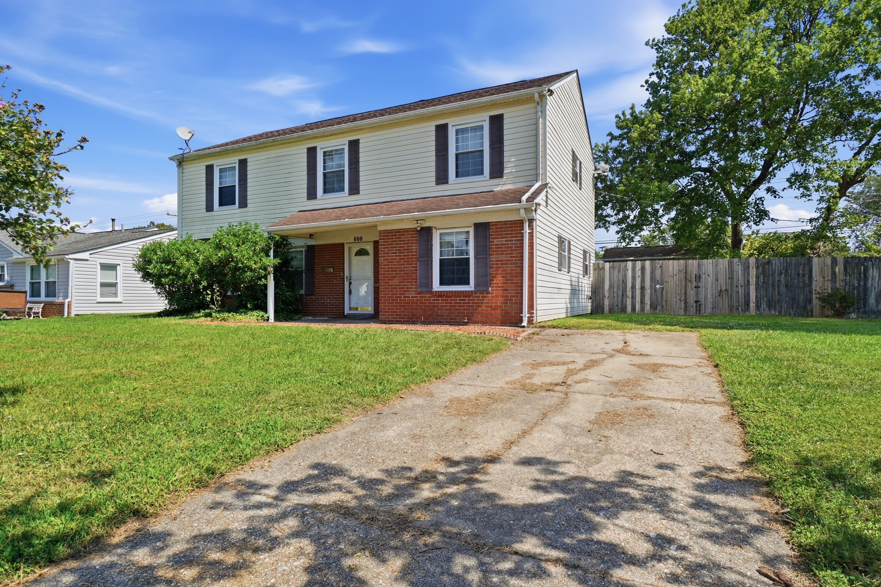 Property main image