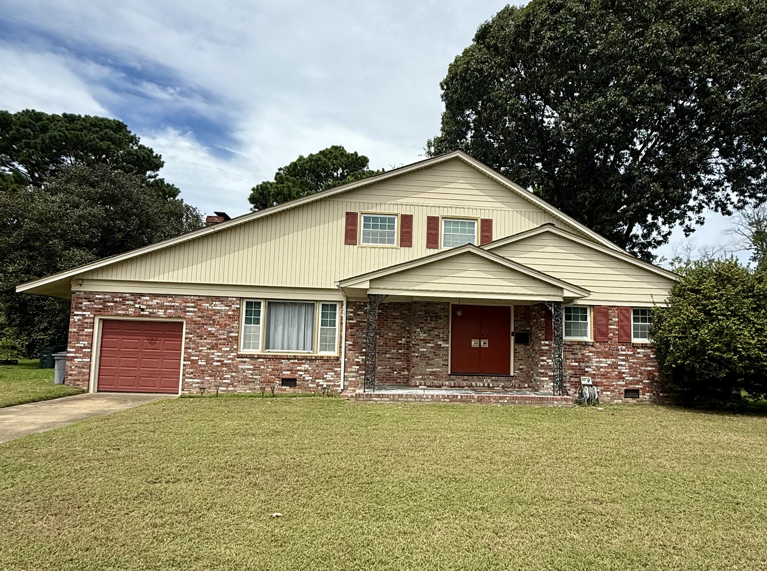 322 Shoreline Drive