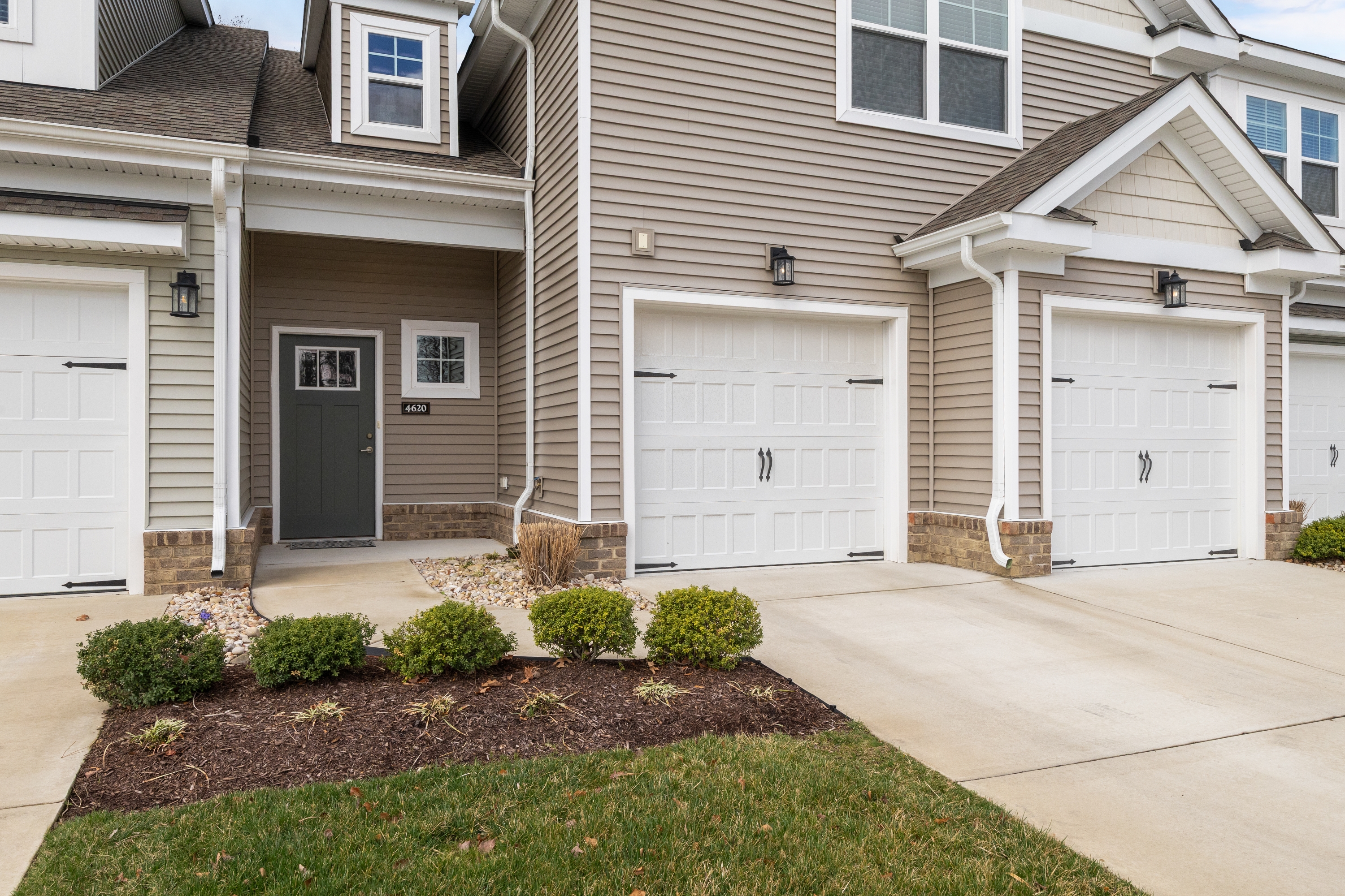 4260 Longleaf Place
