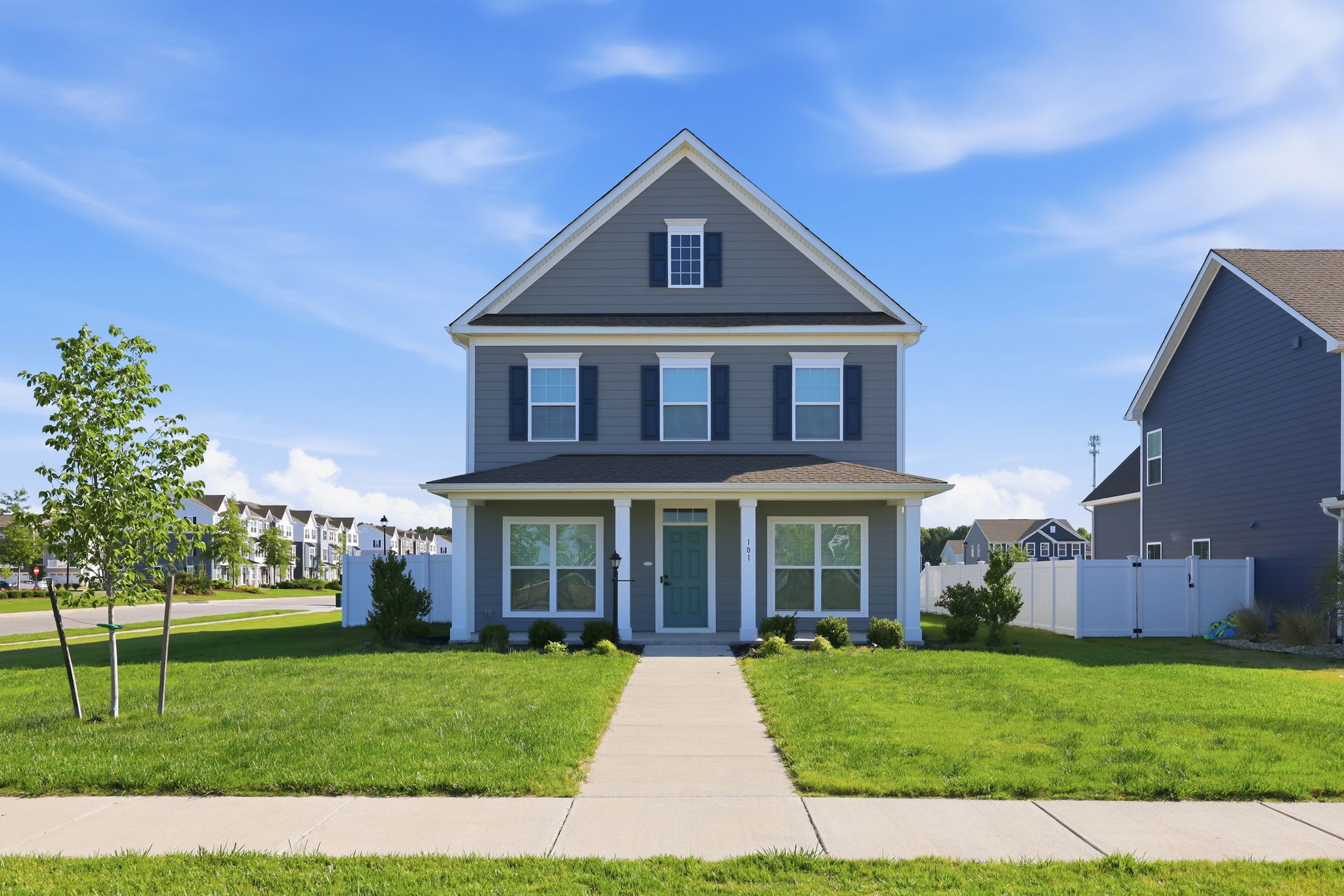 Property main image