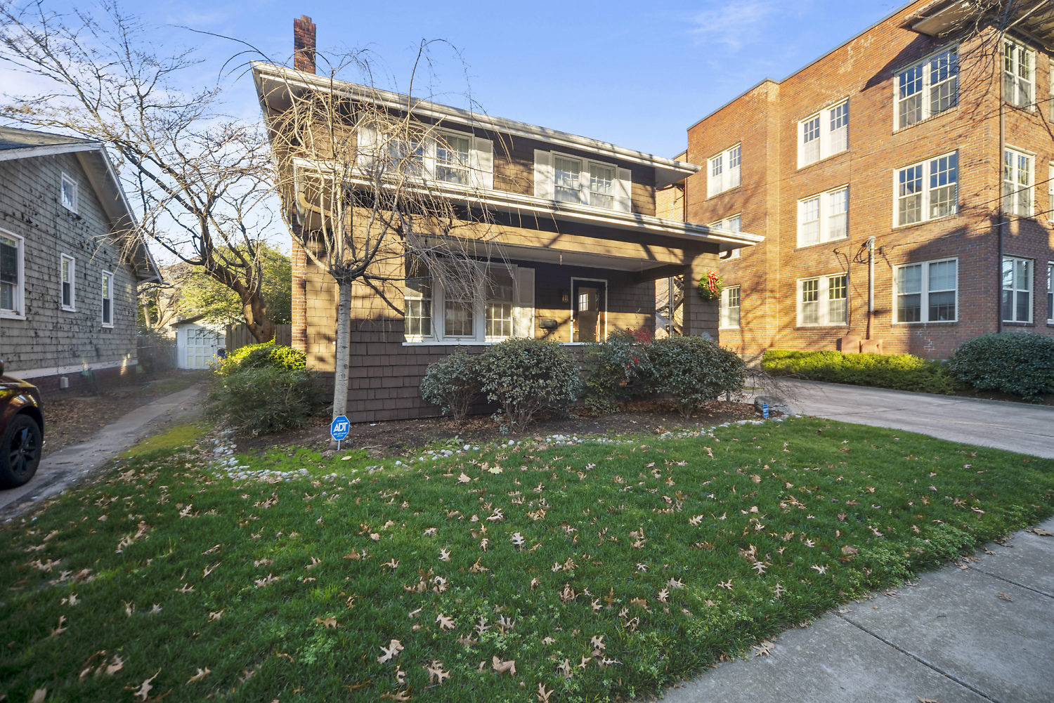 Property thumbnail image